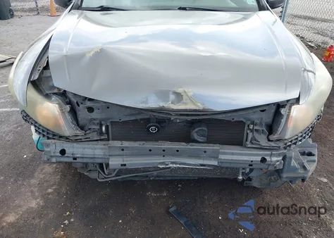 2010 Honda Accord 2.4 Lx-P z USA, uszkodzony, nr VIN 1HGCP2F43AA021257